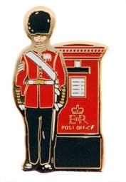 Zeige Details für Guardsman with Post Box Pin Bild von Guardsman with Post Box Pin