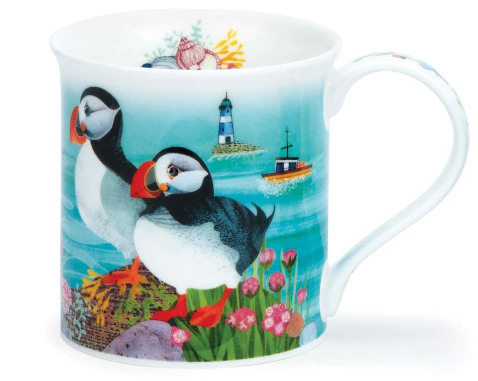 Bild von Dunoon Bute Seashore - Puffin by Lynn Horrabin