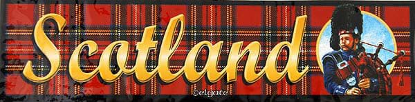 Bild von Sticker Scotland mit Dudelsackspieler 20 x 5 cm